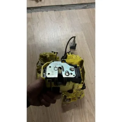 Fiat Fiorino Sol Sürgülü Kapı Kilidi
