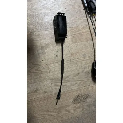 Ford Connect Sağ Ön Kapı İçten Açma Kolu