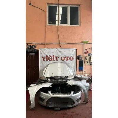Ford Focus 2.5 Kaput - Ön Set Komple