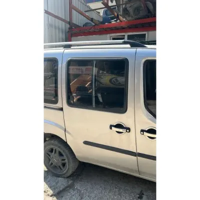 Fiat Doblo Sağ Sürgülü Kapı 2001-2010