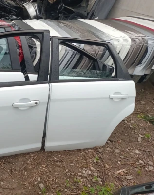 Ford Focus Sol Arka Kapı Beyaz 2009-2011