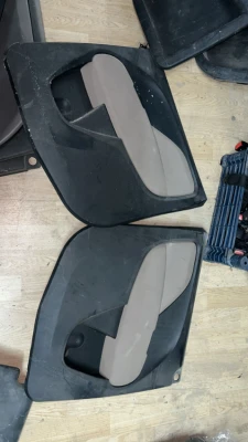 Fiat Doblo 3 Sağ Sürgülü Kapı Döşemesi