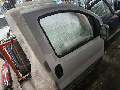 Fiat Fiorino Çıkma sağ ön Kapı