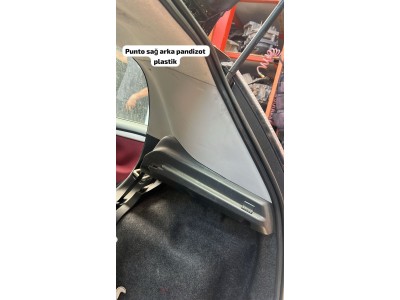 fiat punto bagaj yan plastik 